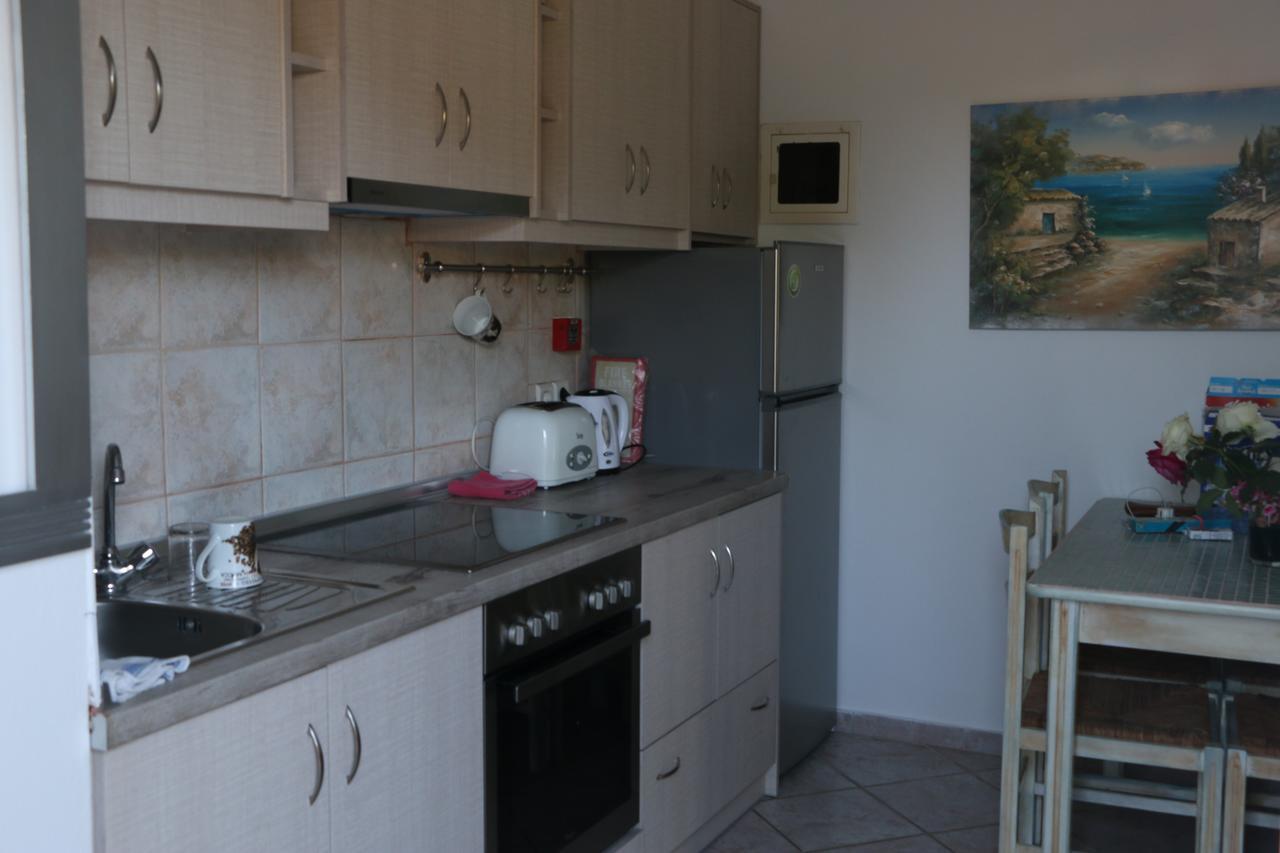 Aparthotel Andriana à Ágios Geórgios Extérieur photo