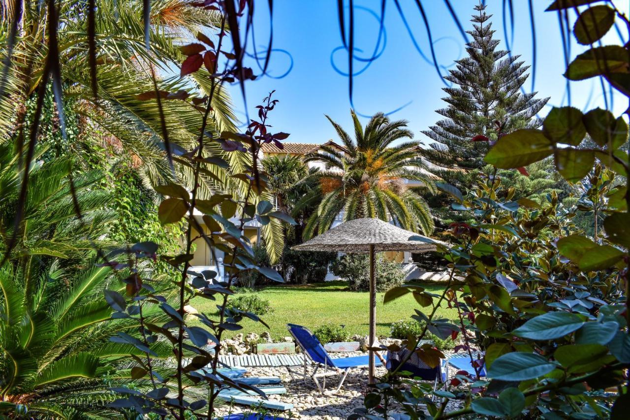 Aparthotel Andriana à Ágios Geórgios Extérieur photo