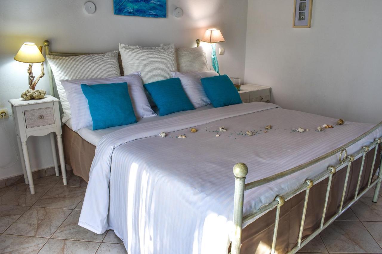 Aparthotel Andriana à Ágios Geórgios Extérieur photo