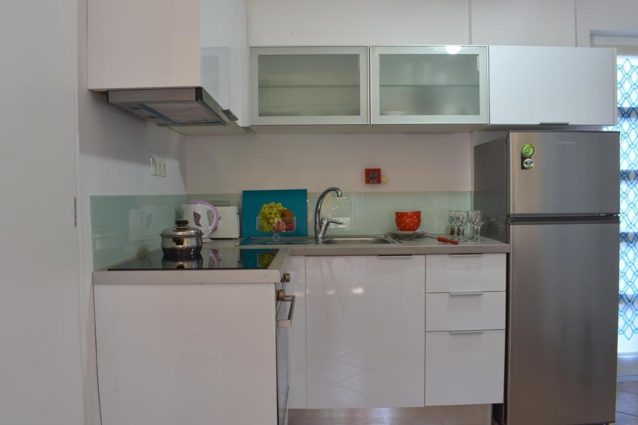 Aparthotel Andriana à Ágios Geórgios Extérieur photo
