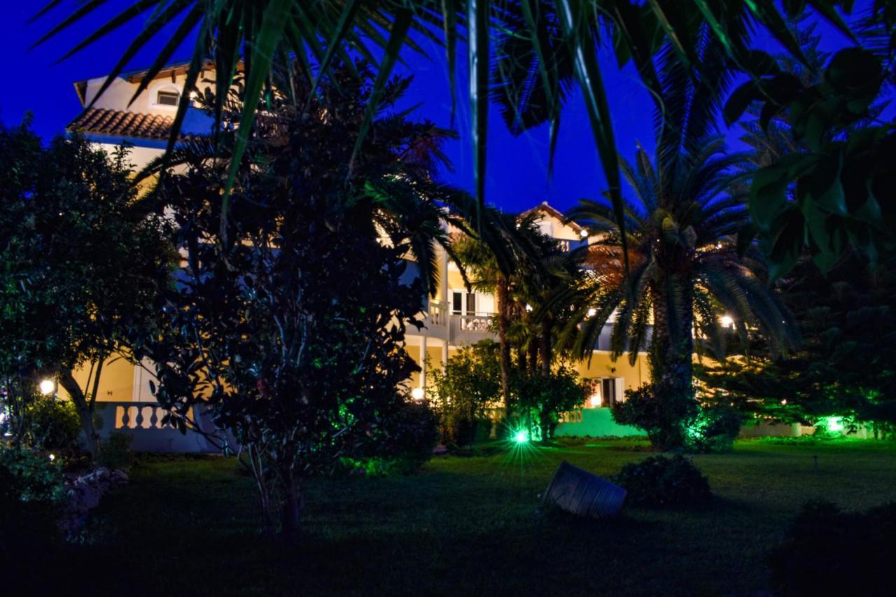 Aparthotel Andriana à Ágios Geórgios Extérieur photo