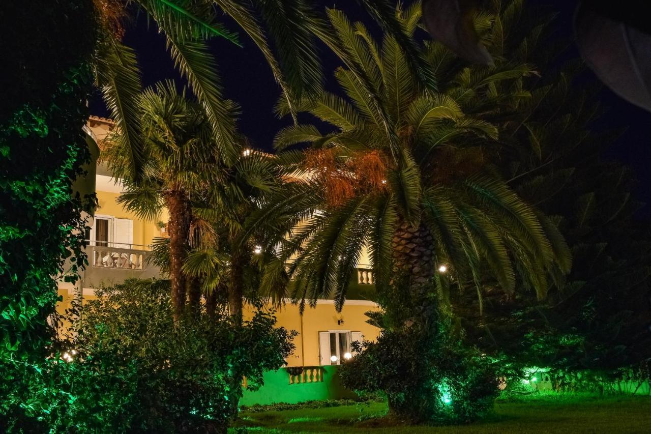 Aparthotel Andriana à Ágios Geórgios Extérieur photo